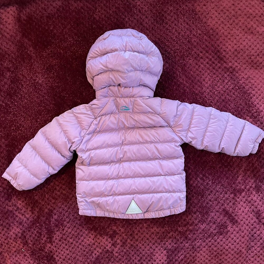 L. L. Bean Toddlers’ Ultralight 650 Down Jacket 2T - Picture 3 of 6